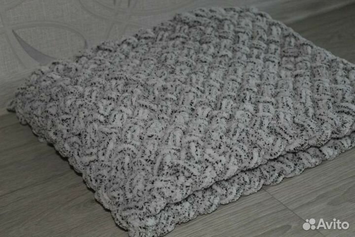 Плед детский вязаный ручная работа