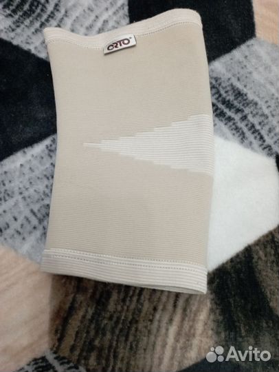 Бандаж на коленный сустав orto