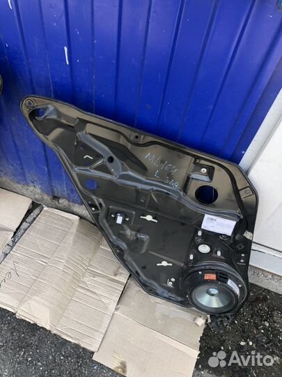 Стеклоподъемник задний Мерседес Ml w164 Gl164