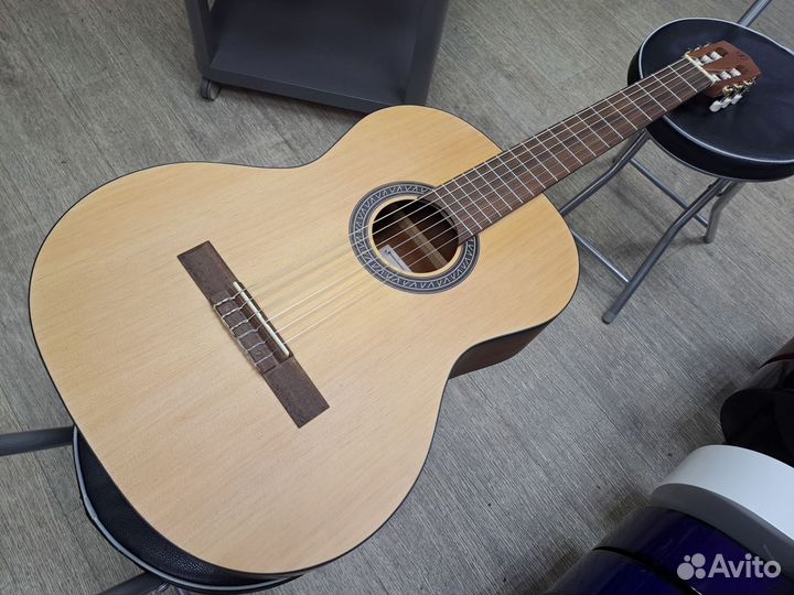 Гитара классическая Flight C-125