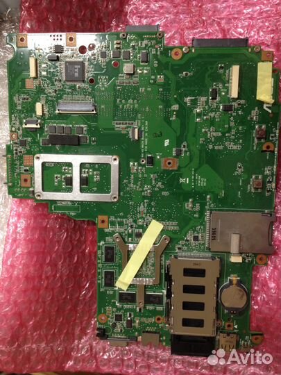 Продам материнскую плату на Asus N61VG