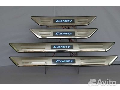 Накладка на порог Toyota Camry GSV40 ACV40