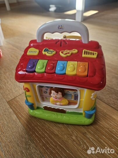 Игровой центр домик Huile toys