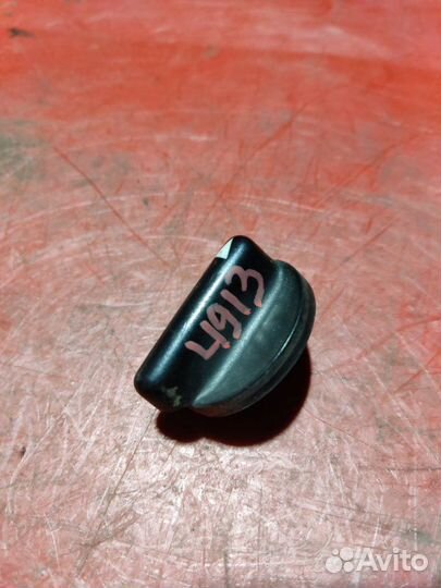 Тумблер отопителя Audi A6 седан 2.0I 1996