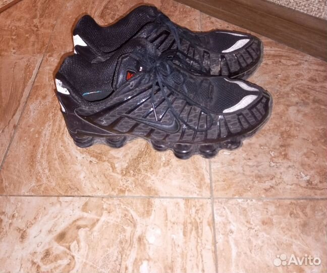 Кроссовки nike shox tl