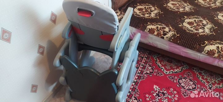 Детский стол и стул