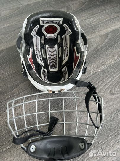 Шлем хоккейный CCM Fl80 S