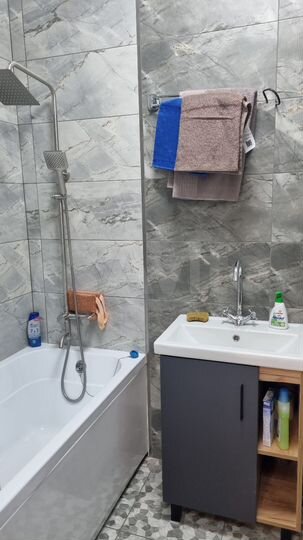 1-к. квартира, 41 м², 8/16 эт.