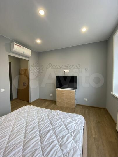 4-к. квартира, 113 м², 8/9 эт.