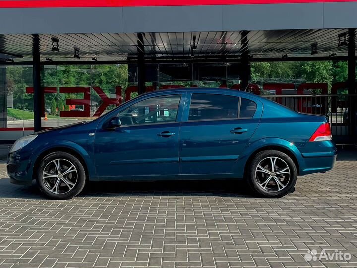 Opel Astra, 2008