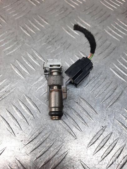 Форсунка Peugeot 307 хэтчбэк 5 дв. 1.4 KFU 2007