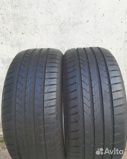 Goodyear EfficientGrip 245/45 R18 100V