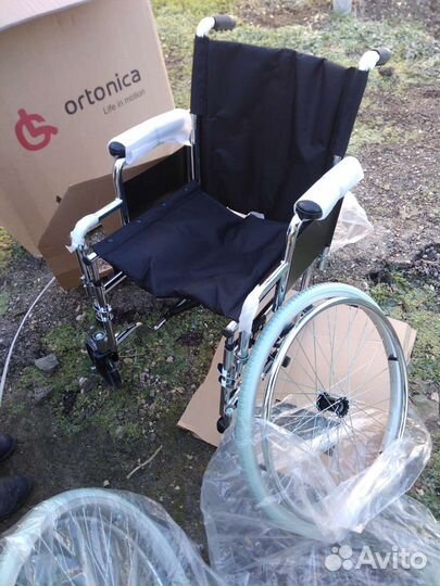 Продам инвалидное кресло