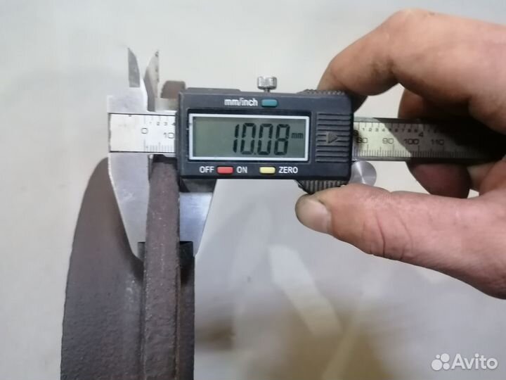 Диск тормозной задний Dodge Intrepid 1998-2004