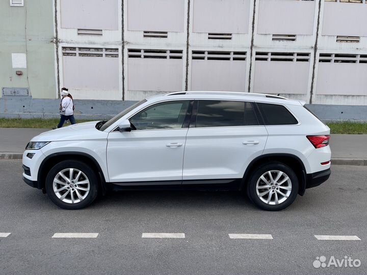 Skoda Kodiaq 2.0 AMT, 2018, битый, 128 000 км