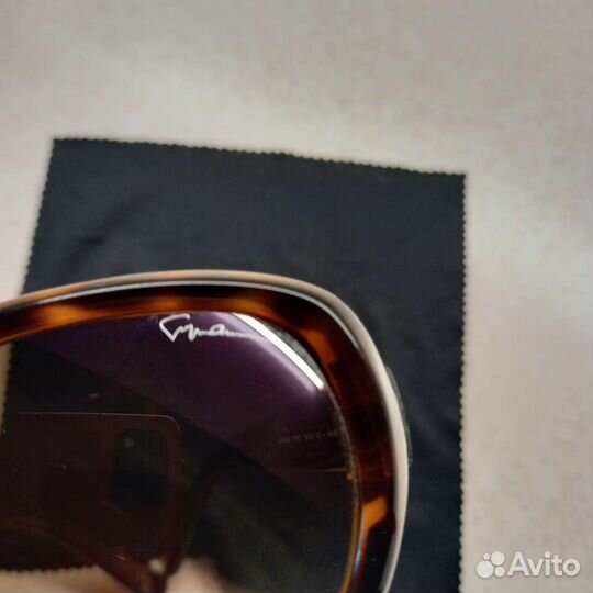 Солнцезащитные очки Giorgio Armani женские оригина