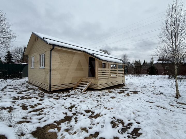 Дом 56 м² на участке 11 сот.