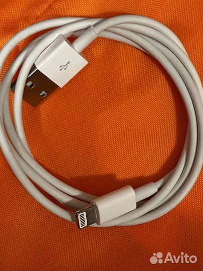Провод lightning usb, на iPhone