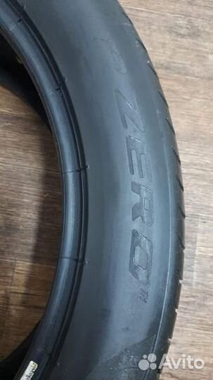 Pirelli P Zero 295/40 R21