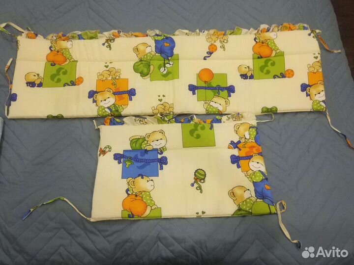 Бортики в кроватку