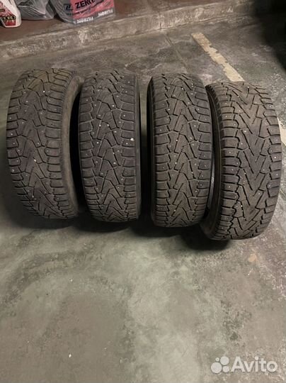 Pirelli Ice Zero 205/60 R16