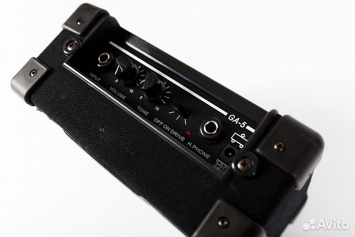 Гитарный комбоусилитель rocket GA-05