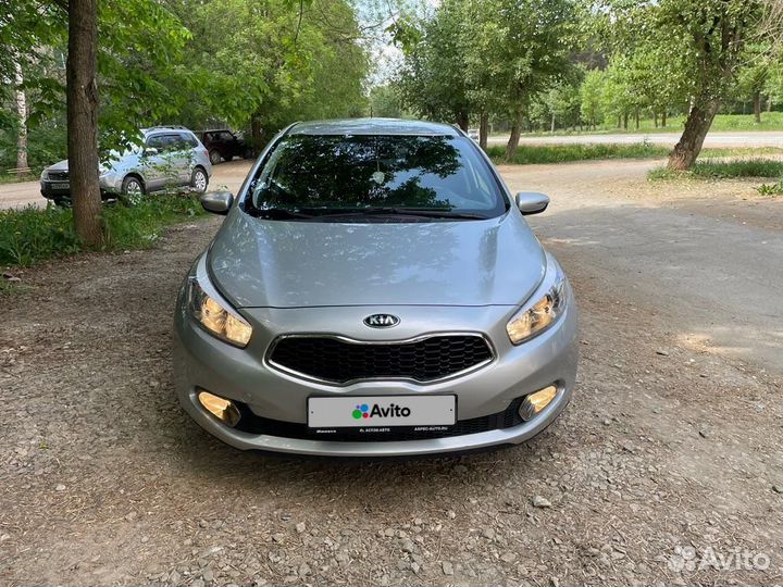 Kia Ceed 1.6 AT, 2014, 88 240 км