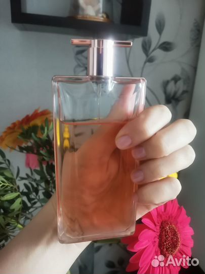 Парфюмерная вода женская