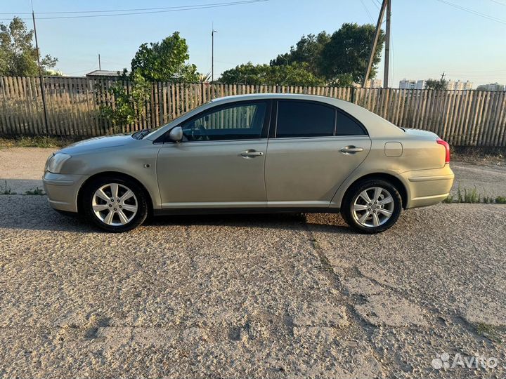 Toyota Avensis 1.8 МТ, 2005, 188 000 км