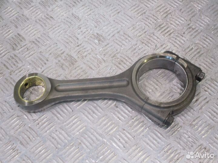 Шатун Mercedes-Benz A4600300220