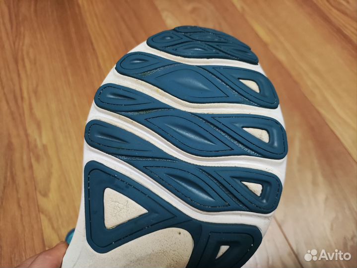 Кроссовки Mizuno wave Skyrise 04