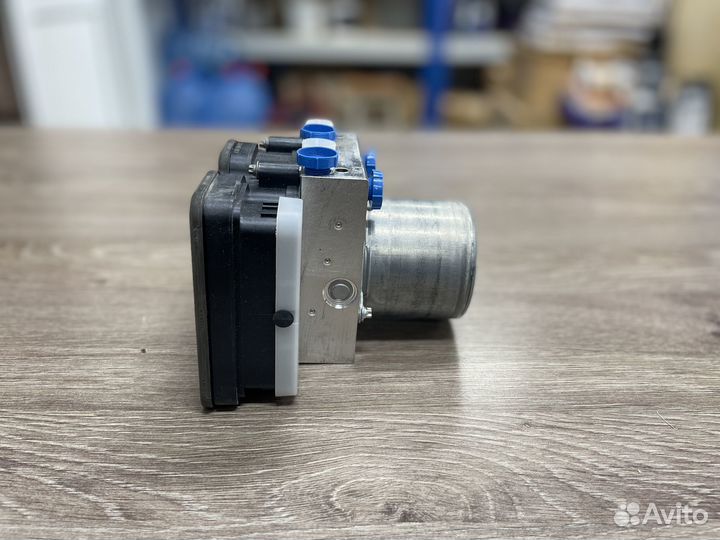 Гидравл. насос модуль vddm Volvo XC40 32281475