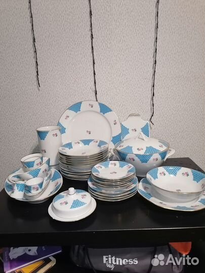 Столовый сервиз на 6 персон 1987 г. Сост идеальн