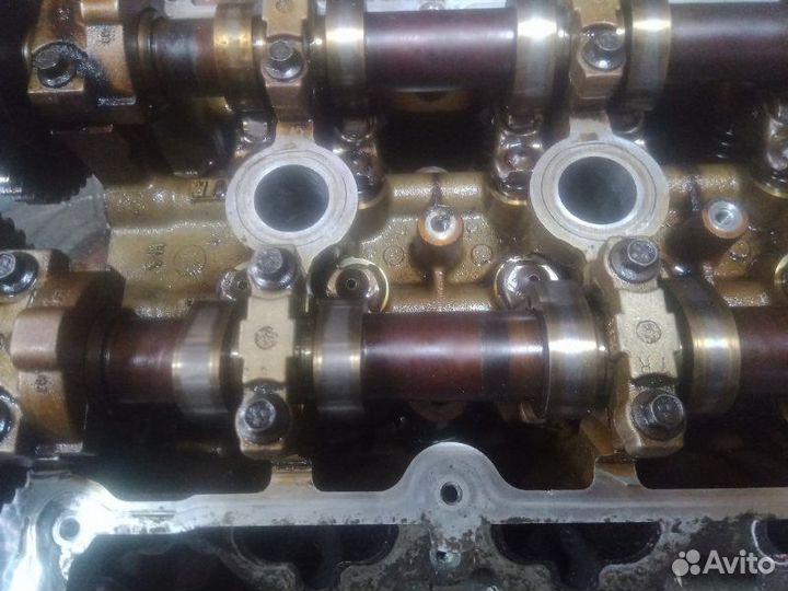 Головка блока цилиндров Ford Escape Limited