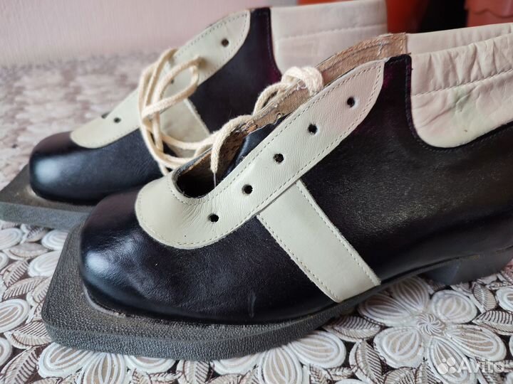 Ботинки лыжные СССР винтаж натуральная кожа 21 р