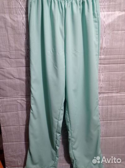 Медицинские костюмы и халат