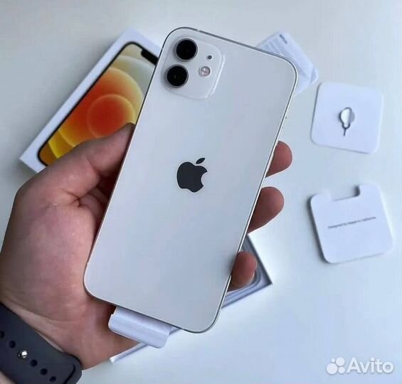iPhone 12, 64 ГБ