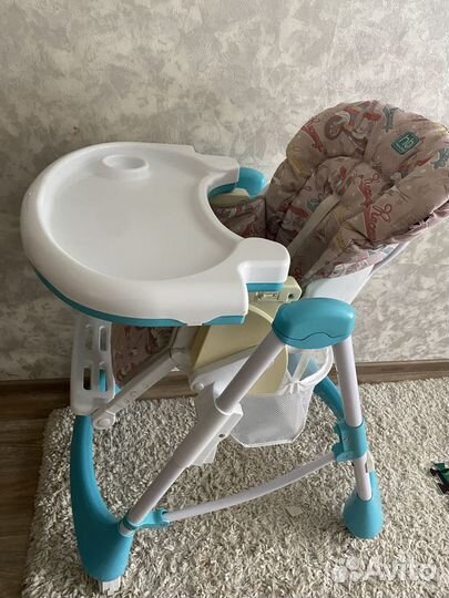 Стульчик для кормления happy baby