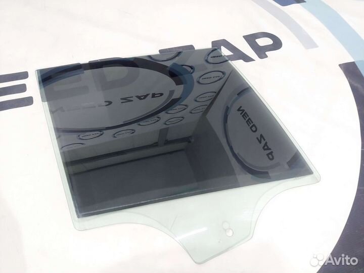 Стекло двери заднее правое BMW X3 F25