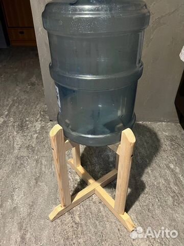 Подставка для бутыли с водой (19 л.)