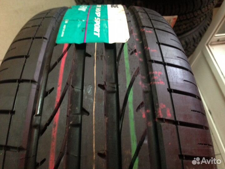 Bridgestone Dueler H/P Sport 235/45 R20 100W