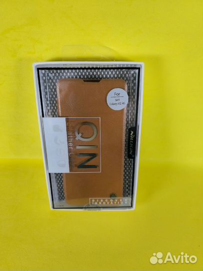 Чехол-книжка Leather Case Nillkin Samsung A32