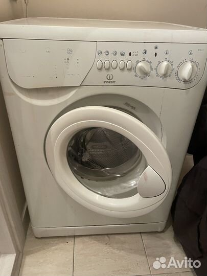 Стиральная машина indesit
