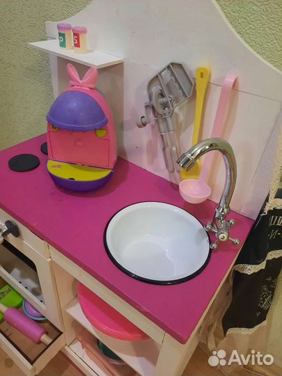 Детская игровая кухня деревянная