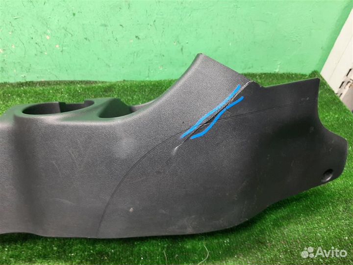 Консоль центральная (без подлокотника) Hyundai Ge