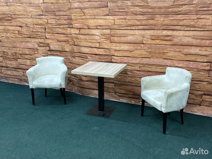 Столы кресла для кафе