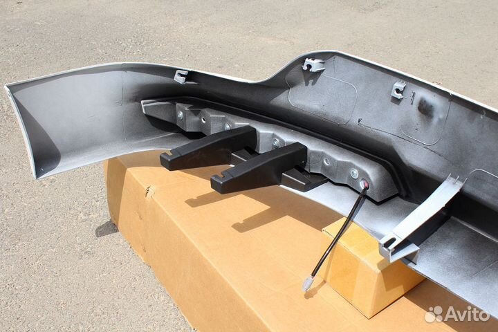 Land Cruiser 200 12-15 Обвес Platinum Sport G2LS3