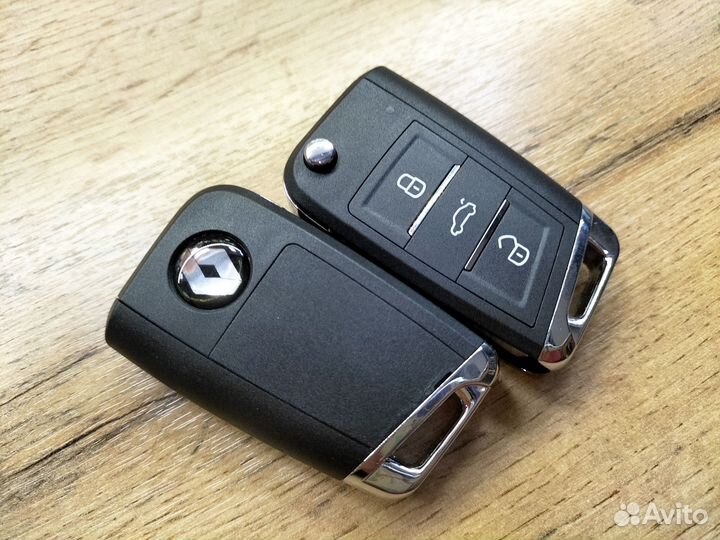 Ключ выкидной Renault Logan