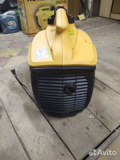 Инверторный бензогенератор huter DN2100