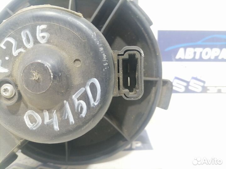 Мотор отопителя Peugeot 206